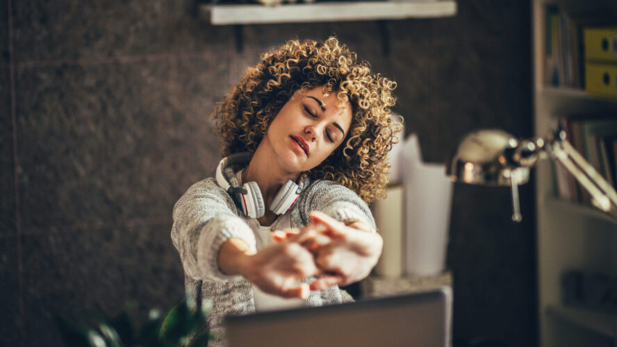 Five Tips for Staying Healthy While Working Full Time